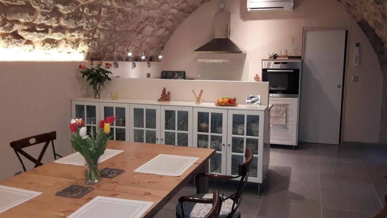 Chambres d'hôtes Clos des Récollets Largentière Esterno foto